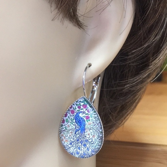 Peacock Cabochon Earrings Latch Back - Picture 2 of 8